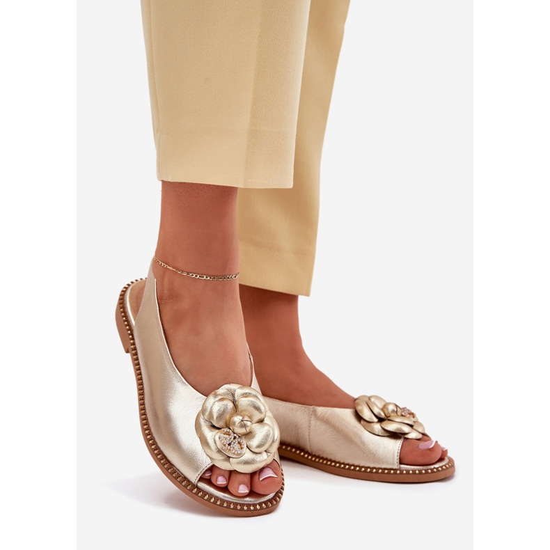 Sandales plates en cuir avec décoration Chebello 4642 Gold d'or 1