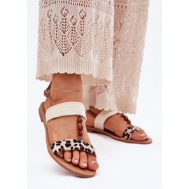 Sandales pour femmes plates avec des perles de perles beige 2