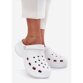 Slippers de mousse pour femmes sur une semelle massive Big Star RR274A119 Blanc 1