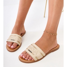 Les tongs dorés avec une sangle brodée d'or 3