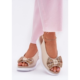 Sandales en cuir pour femmes avec un coin avec un arc beige zazoo 1882 3
