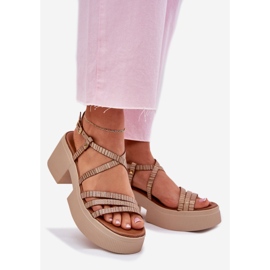 Sandales en cuir pour femmes Maciejka 06990-25 Pln doré 1
