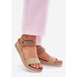 Sandales féminines sur le coin inblu RV000014 beige 1