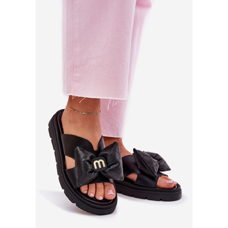 Les tongs en cuir féminin sur la plate-forme avec Chebello 4647 Black Arc noir 1