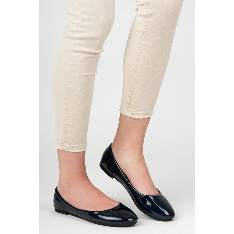 Ballerines laquées bleu 1