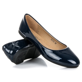 Ballerines laquées bleu 4