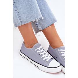 Baskets bleues classiques des femmes 7