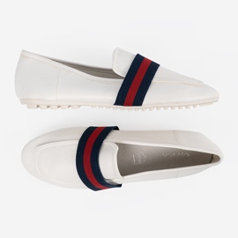 Ballerines blanches avec rayures décoratives 4
