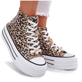Sneakers pour femmes sur une plate-forme massive avec épingles léopard léopard d'or 7