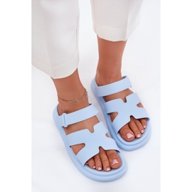 Les tongs en caoutchouc des femmes avec une ceinture bleue 5