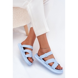 Les tongs en caoutchouc des femmes avec une ceinture bleue 6
