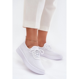 Chaussures de sport munées de matériaux sur la plate-forme blanche féminine 2
