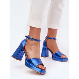 Sandales pour femmes peintes sur le post bleu 2