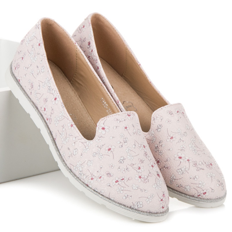 Vices Seigneurs avec des fleurs rose 1