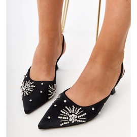 Pompes noires avec zircons et talon ouvert le noir 2