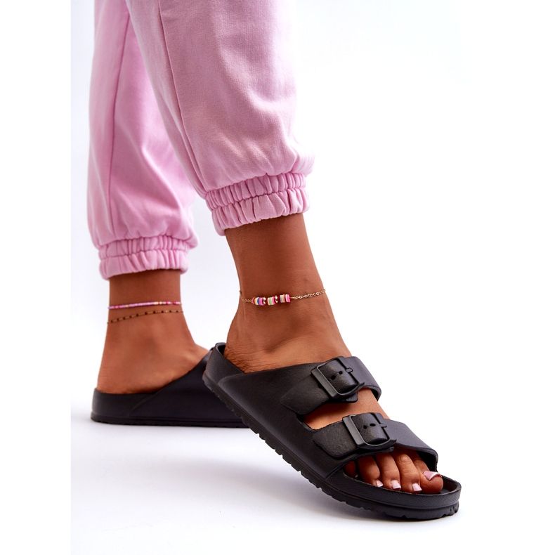 News Slippers de mousse pour femmes avec boucles noires le noir 2