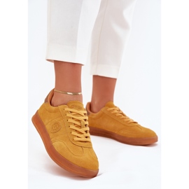 Sneakers en daim féminin Big Star RR274846 Système jaune Hi-Polish 3