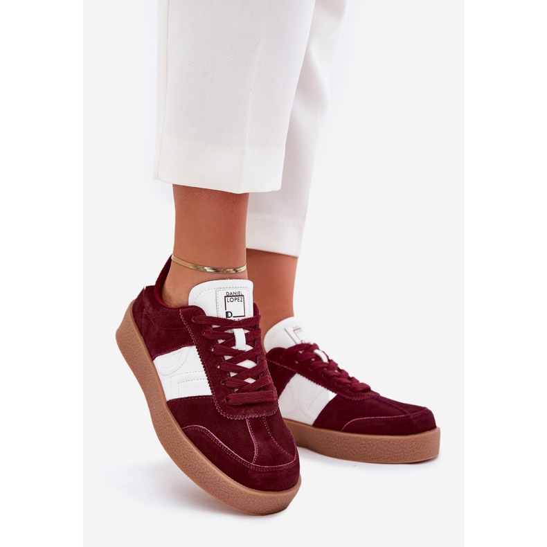 Sneakers en daim féminin Big Star par Daniel Lopez SS2D4023 Bourgogne rouge 1