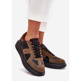 Sneakers en cuir féminin sur la plate-forme Big Star par Daniel Lopez SS2D4001 Black noir 1