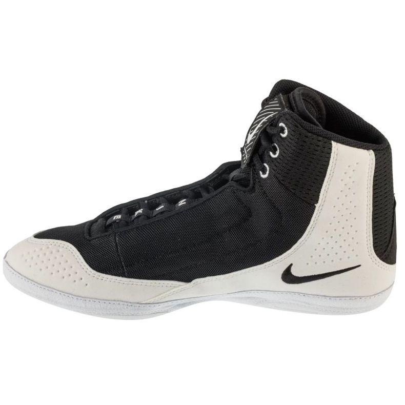 Nike inflige des chaussures HM9674-001 à 4 m 2