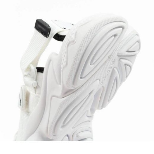 Sandales adidas pour femmes Ozwego Sandale H67276 blanc 6