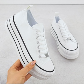 Baskets bas sur la plate-forme White News 9156 blanche 1