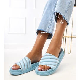 Les tongs bleus avec des zircons Cardon 2