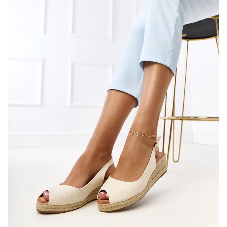 Sandales beige Espadrilles sur le coin Nevarez 2