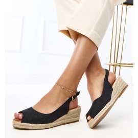 Sandales d'espadrilles noires sur le coin Nevarek le noir 2