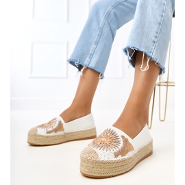 Espadrilles blanches avec broderie sur la plate-forme Lorin 1
