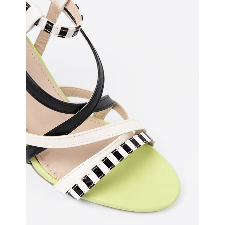 Shelvt Sandales sur une épingle rayée multicolore 1