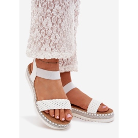 Boto Sandales féminines avec tresse sur la plate-forme décorée Velara blanche 1