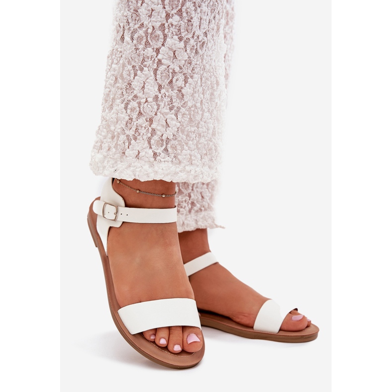 Boto Sandales féminines à thèmes blanche 1