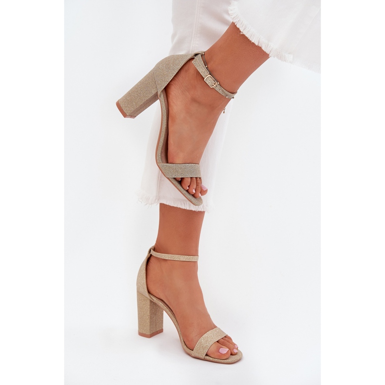 Boto Sandales féminines brillantes sur le Golden Kavina Post doré 2