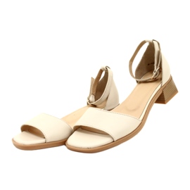 Talons hauts en cuir féminin 44294 beige 3 Talons hauts en cuir féminin 44294 beige 3