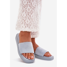 Boto Slippers pour femmes sur la plate-forme avec Eco Suede Light Blue Jorina bleu 1