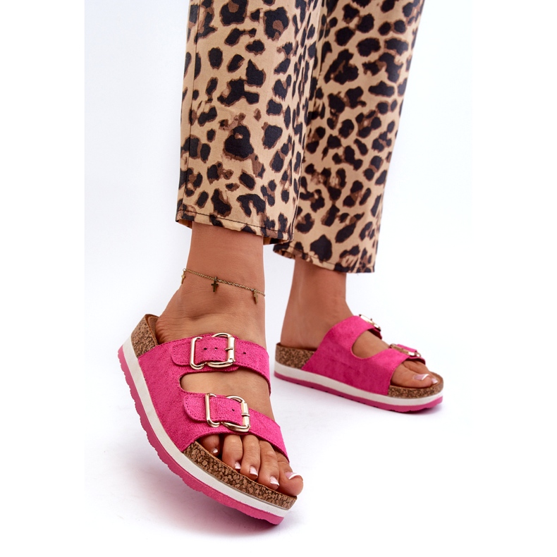 Evento Les tongs féminins sur la plate-forme avec boucles Eco-meat fuchsia rose 1 Evento Les tongs féminins sur la plate-forme avec boucles Eco-meat fuchsia rose 1