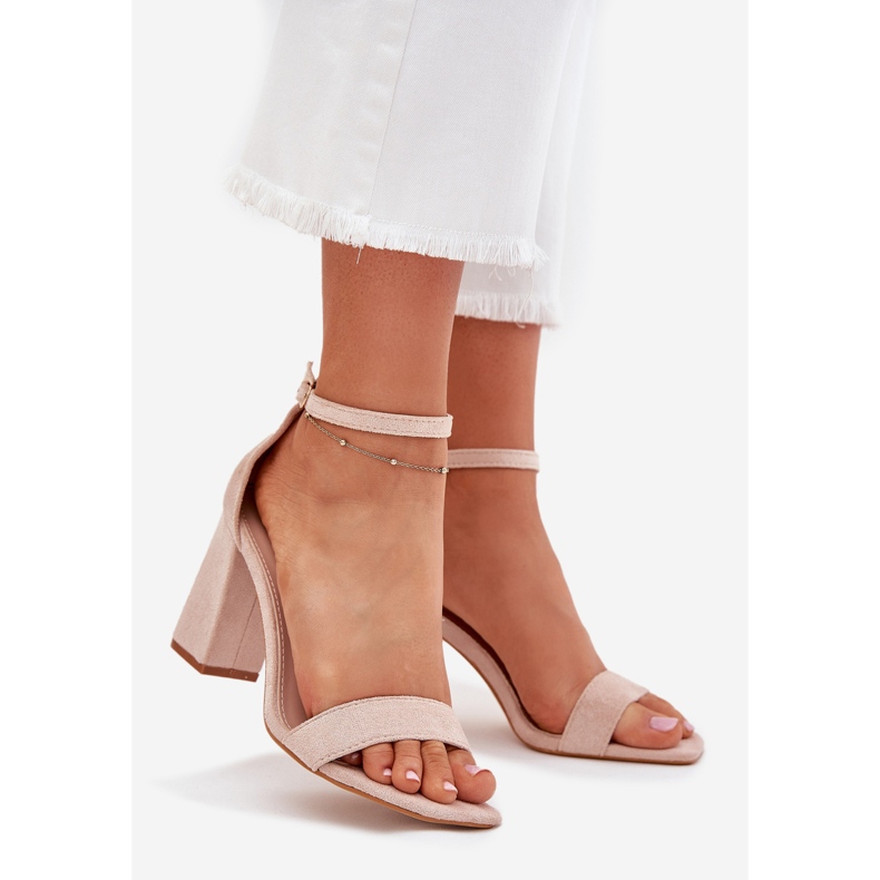 Boto Sandales féminines sur l'éco en daim post les Elirae beige 1