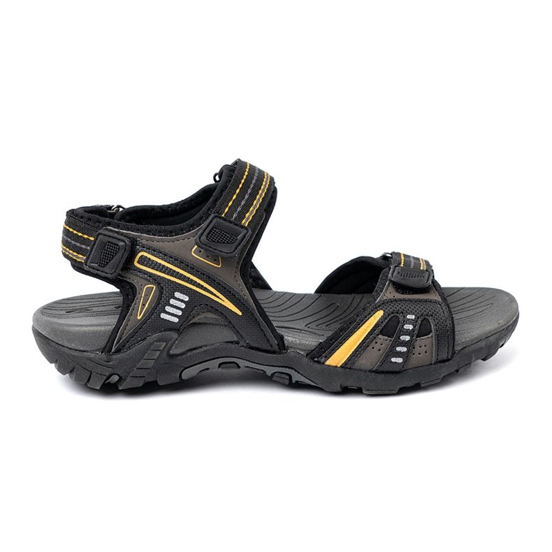 Shelvt Sandales de trekking noir avec des accents jaunes 2 Shelvt Sandales de trekking noir avec des accents jaunes 2