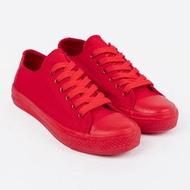 Shelvt Baskets rouges femme 1 Shelvt Baskets rouges femme 1