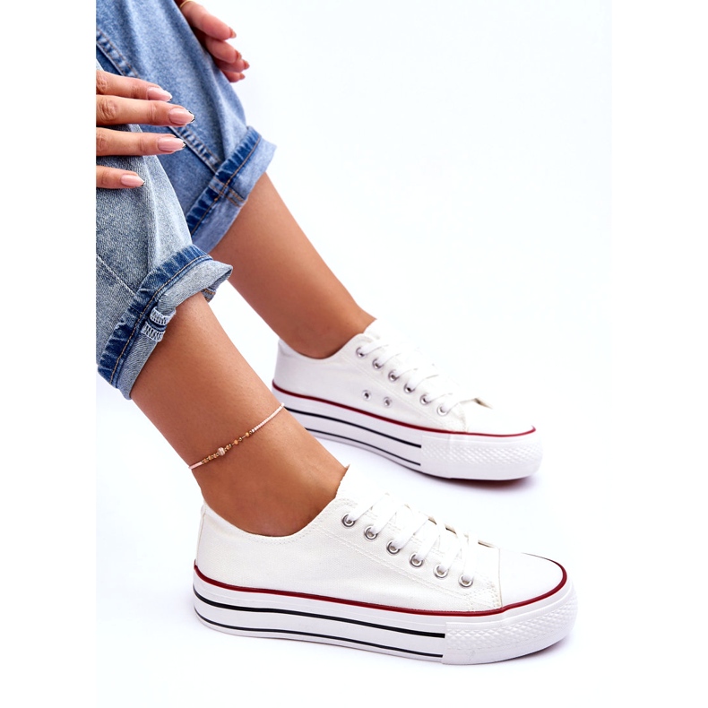 Baskets basses classiques à plateforme blanches Jazlyn 4