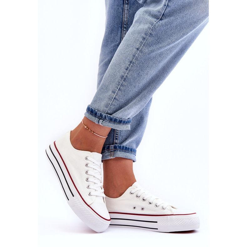 Baskets basses classiques à plateforme blanches Jazlyn 2