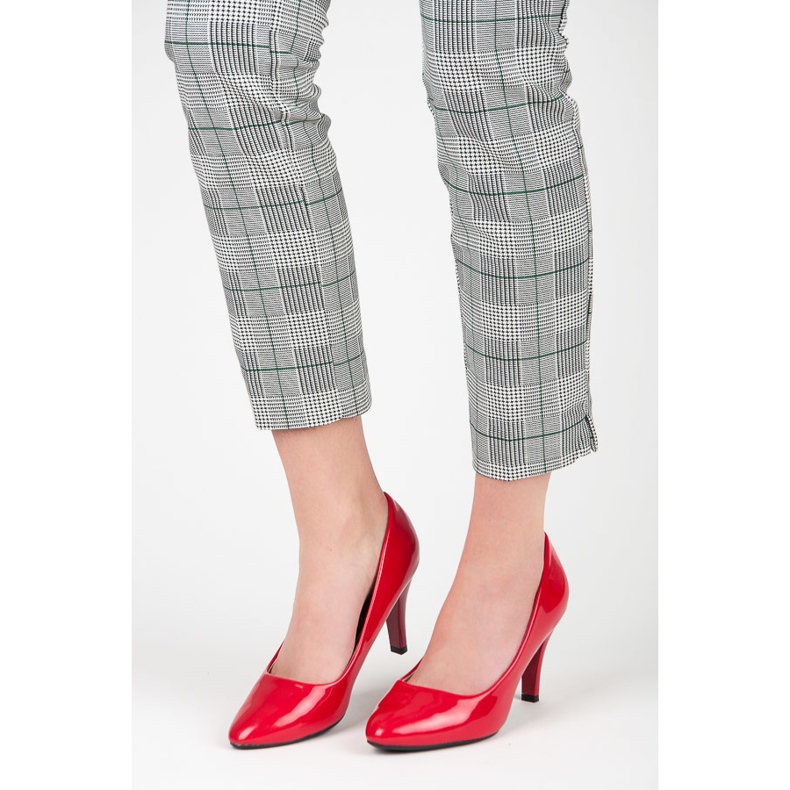 Chaussures à talons verni rouge 1
