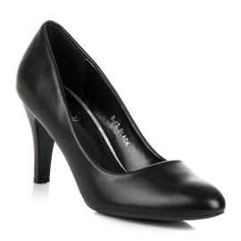 Talons hauts noirs 1