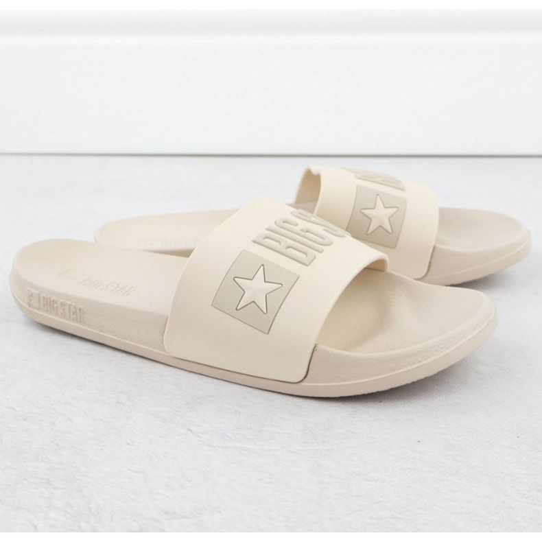 Big Star Faps dans SS274710 INT2153C 2