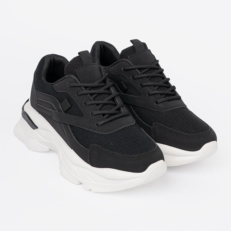 Shelvt Baskets de sport noir sur une semelle blanche épaisse 2