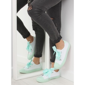DC11 WHITE / GREEN baskets blanches et menthe avec rubans vert 1