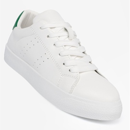 Shelvt Baskets blanches classiques avec un accent vert 1