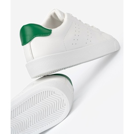 Shelvt Baskets blanches classiques avec un accent vert 2