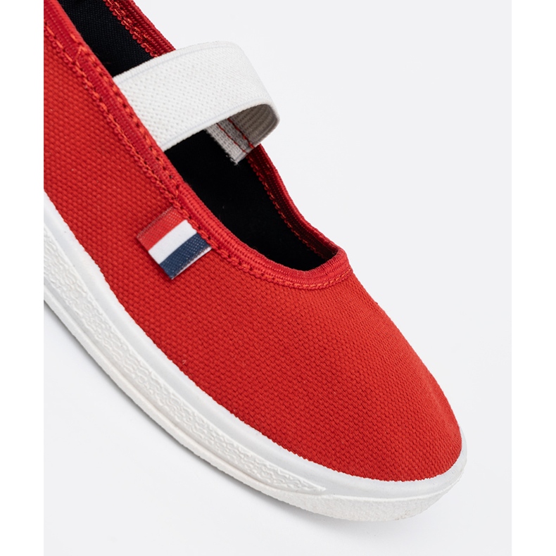 Shelvt Chaussures rouges légères avec une sangle flexible 1
